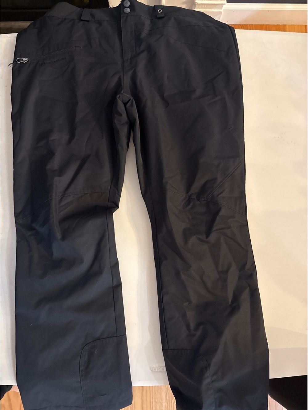 Obermeyer women’s black snowboard pants size 16